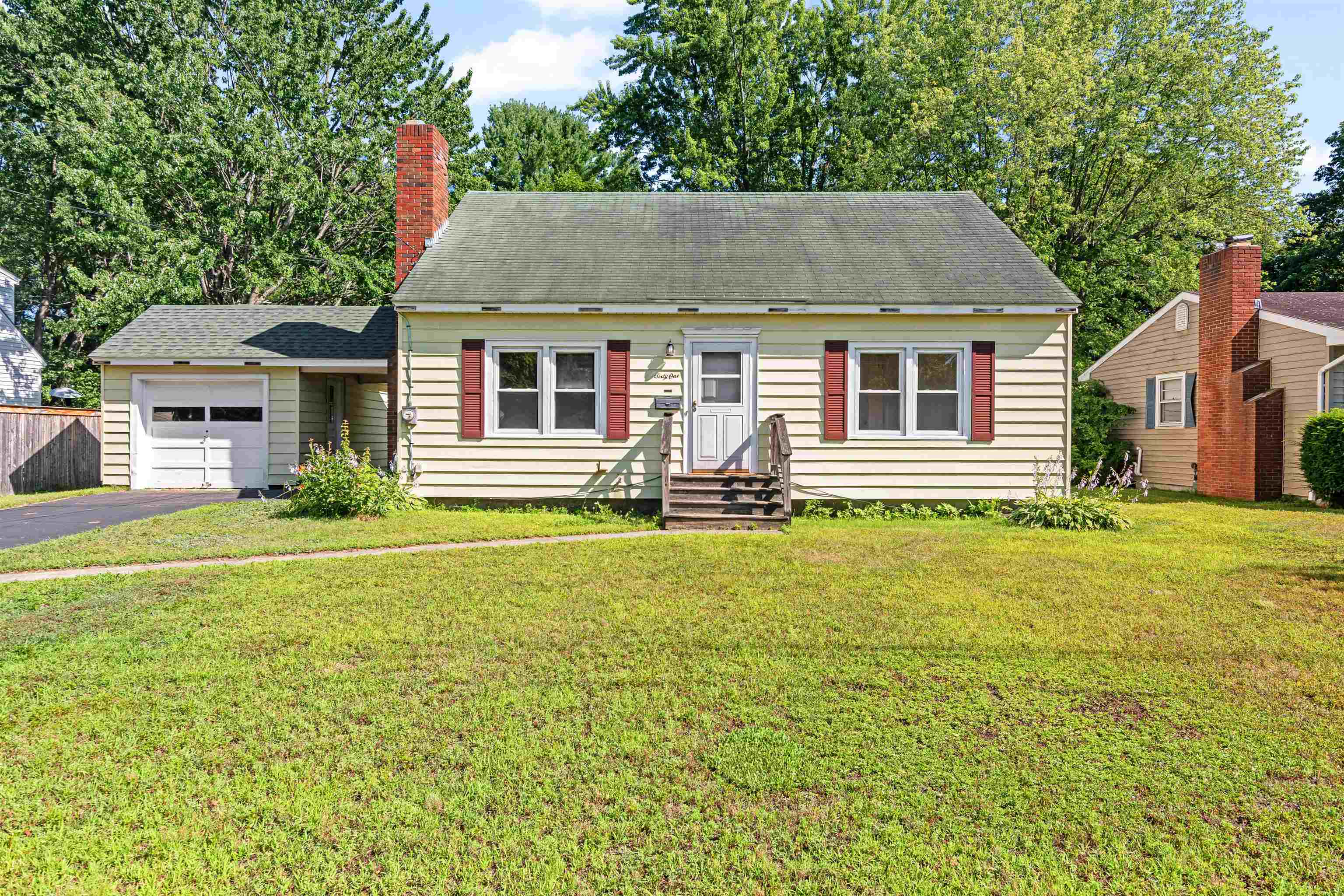 Property Photo: 61 Cross Parkway VT 05408