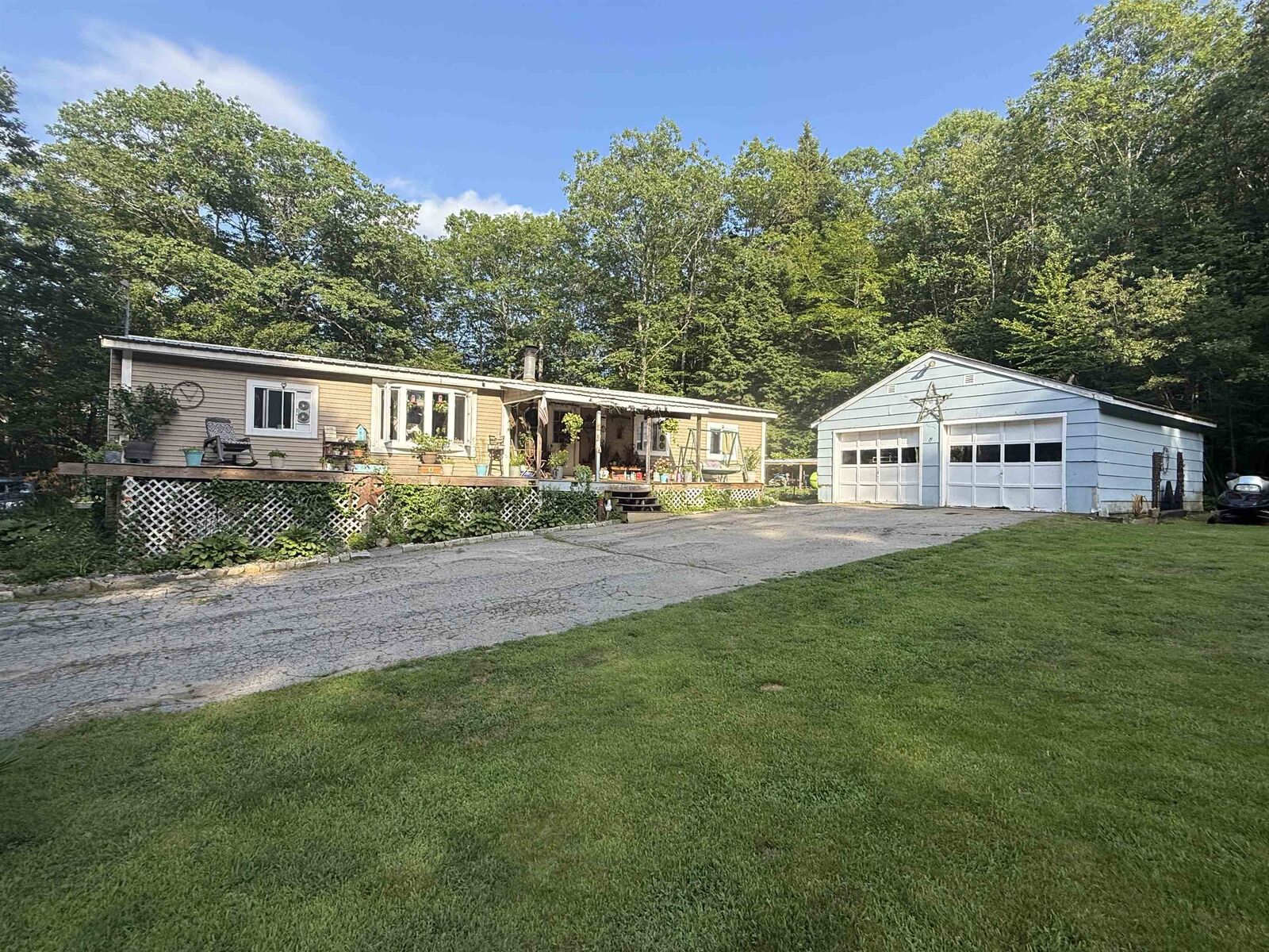 Property Photo:  44 Fellows Hill Road  NH 03276 