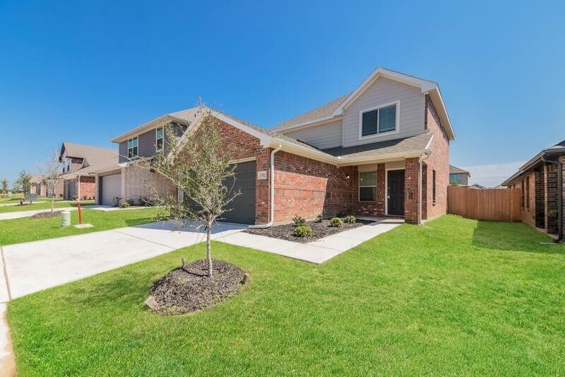 Property Photo: 3702 Job Drive TX 75119