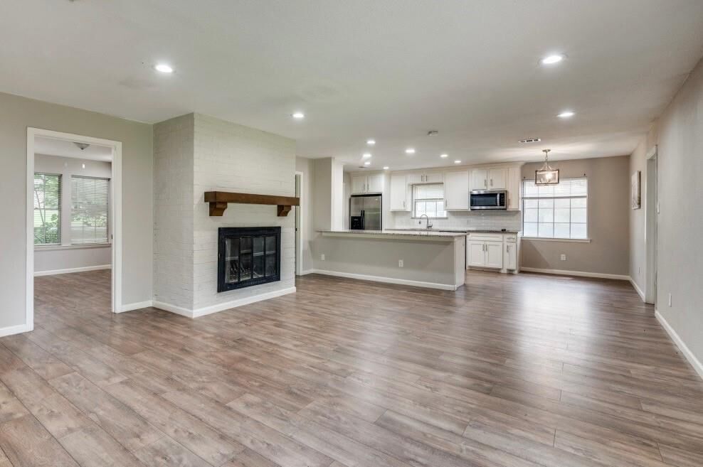 Property Photo: 7274 Yolanda Drive TX 76112