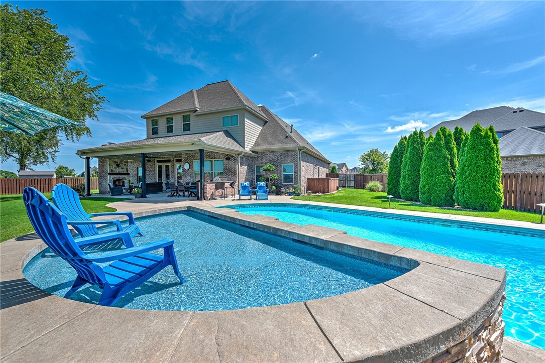2810 W Cobbler Place  Rogers AR 72758 photo