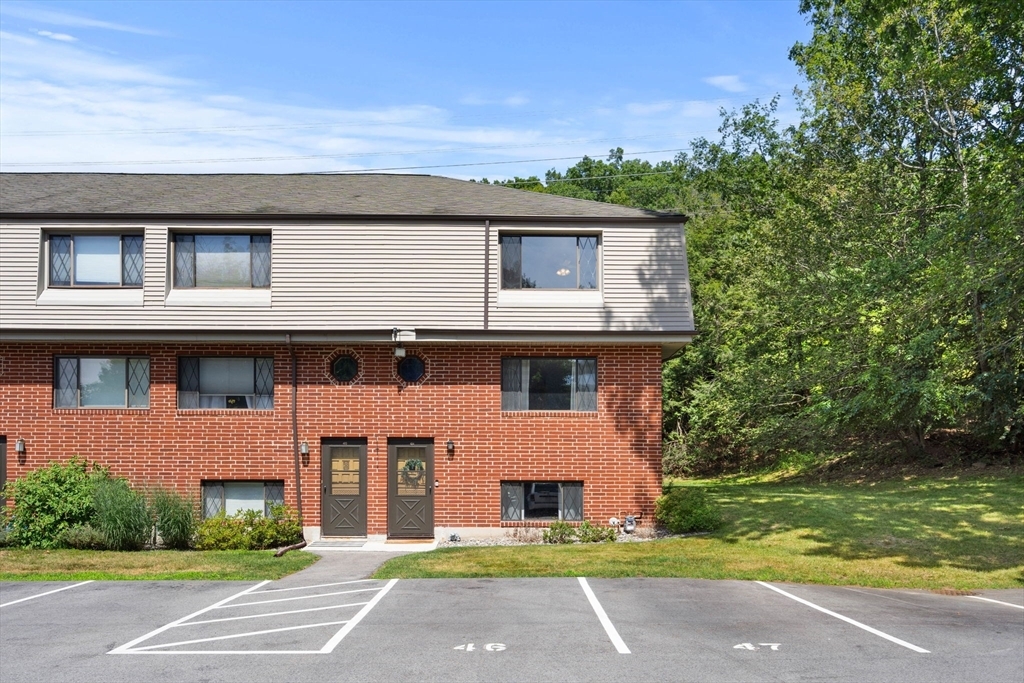 Property Photo:  404 Farrwood Dr 404  MA 01835 