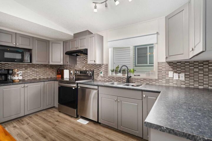 Property Photo: 101 Hoehne Street AB T9K 2K8