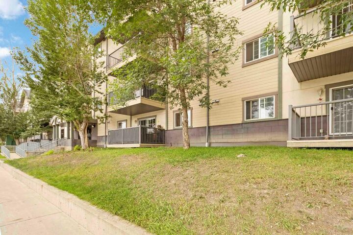 Photo de la propriété:  9604 Manning Avenue 401  AB T9H 3M7 
