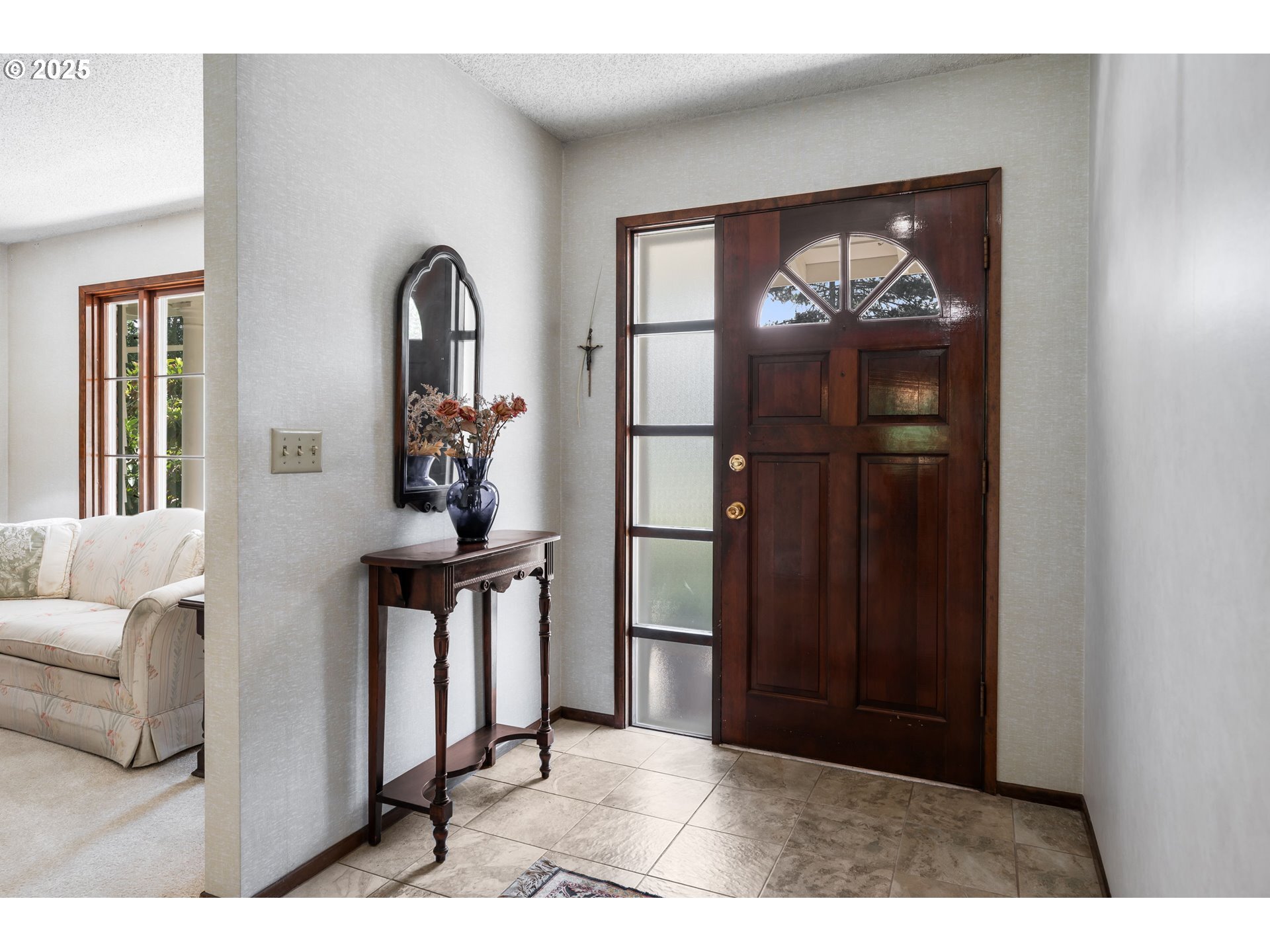 Property Photo: 12855 SW Glenn Dr OR 97008