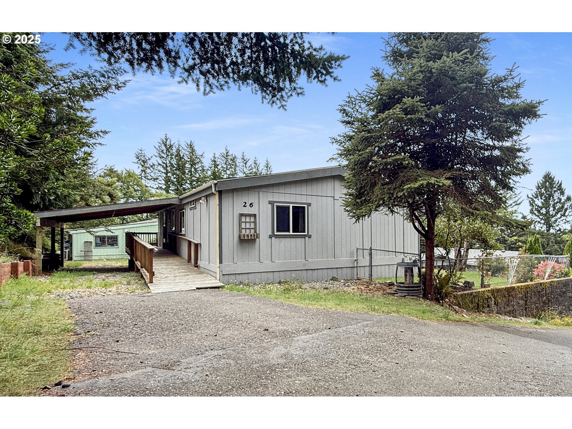 Property Photo:  98041 Hallway Rd 26  OR 97415 
