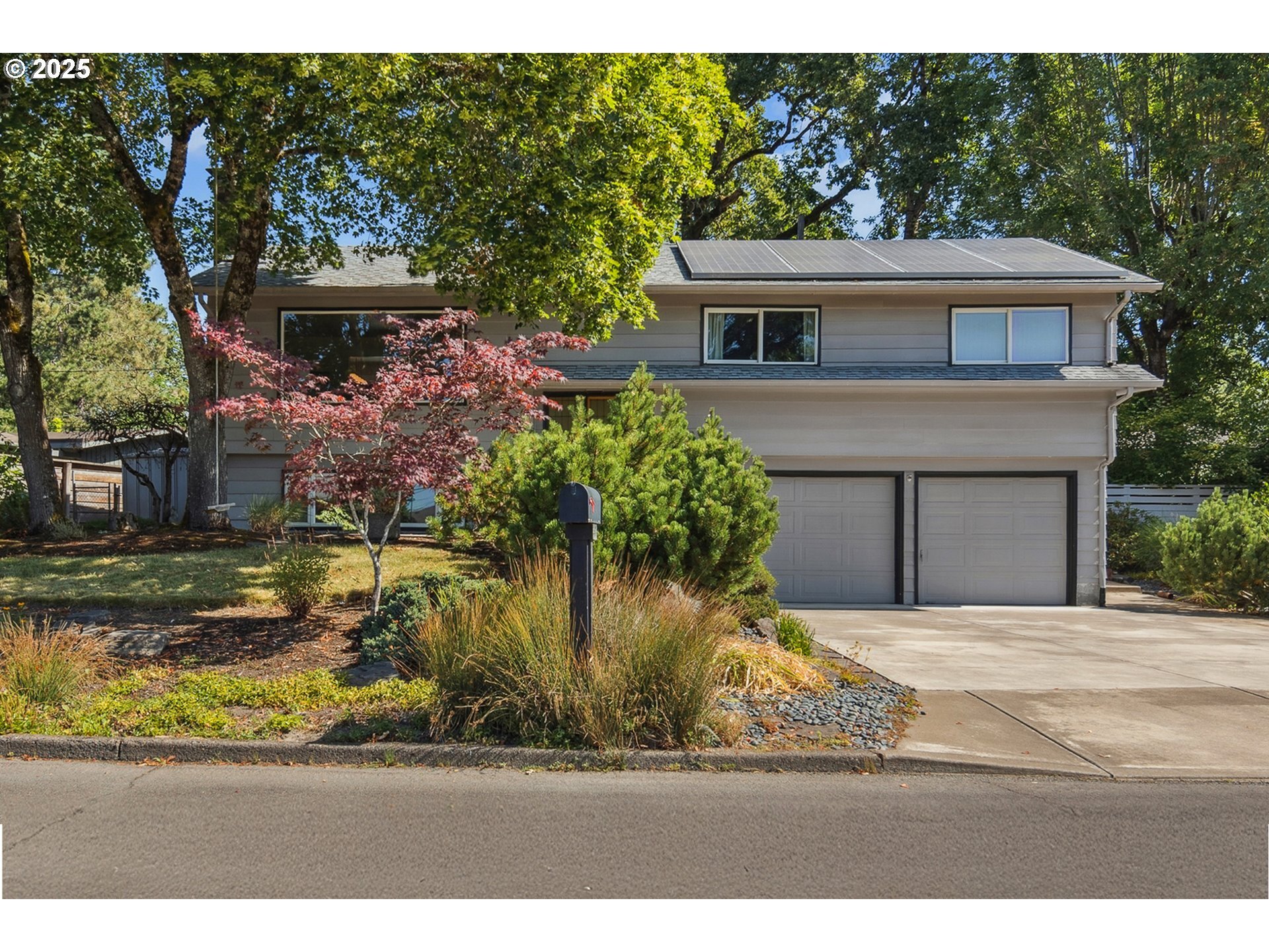 Property Photo:  1470 NW 136th Ave  OR 97229 