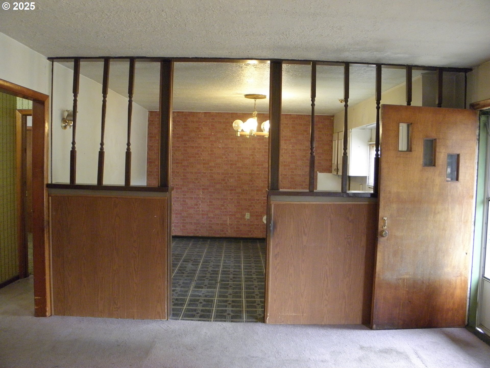 Property Photo: 6640 SE 66th Ave OR 97206