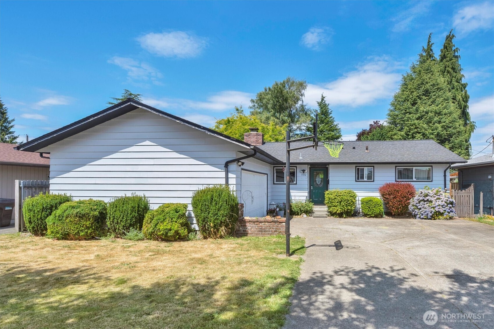 Property Photo: 3102 Louisiana Street WA 98632