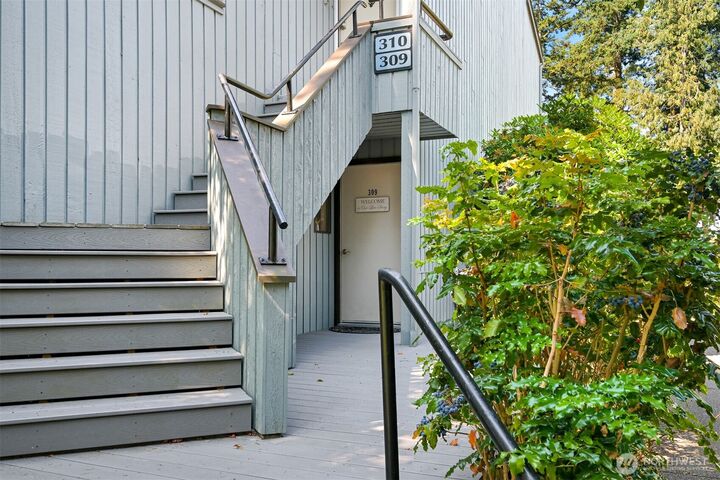 Property Photo:  7806  Birch Bay Drive 309  WA 98230 