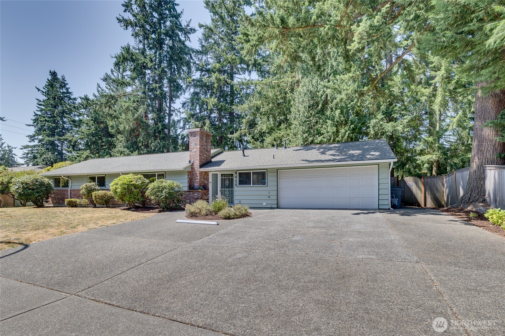 Property Photo:  2415  164th Avenue NE  WA 98008 