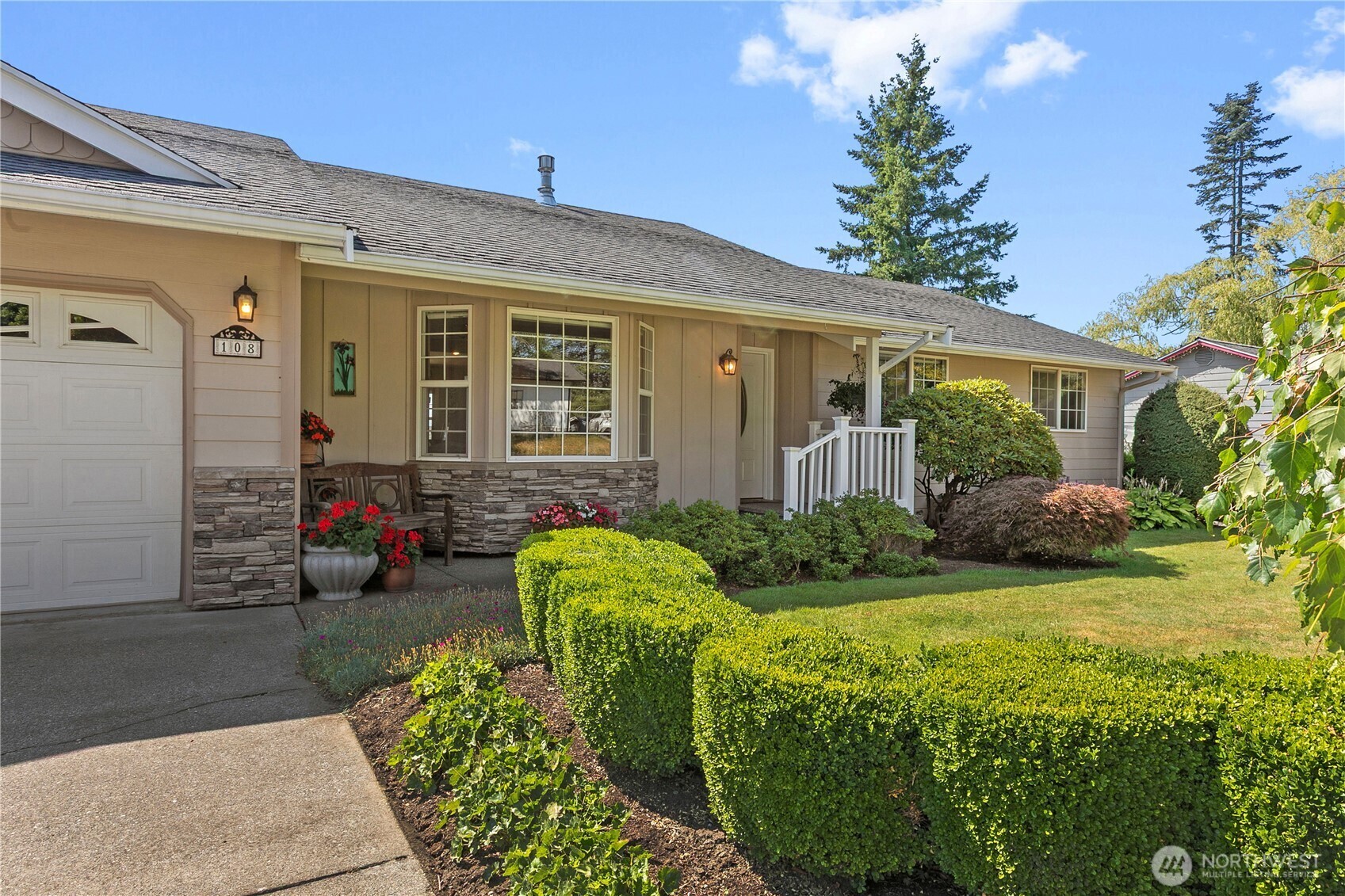 Property Photo: 108 Dahlquist Lane WA 98247