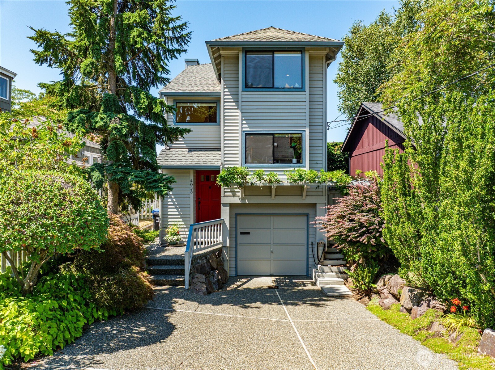 Property Photo:  4033  55th Avenue SW  WA 98116 
