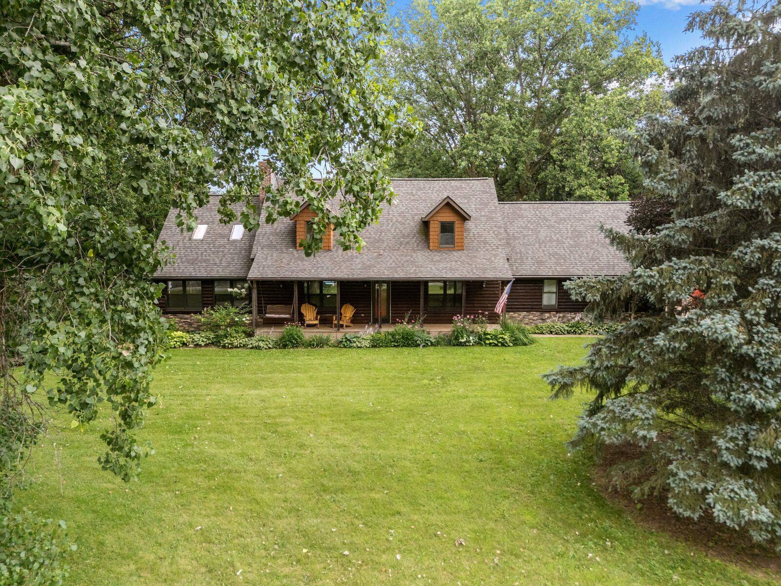 Property Photo: N1284 Peaceful Court WI 54942