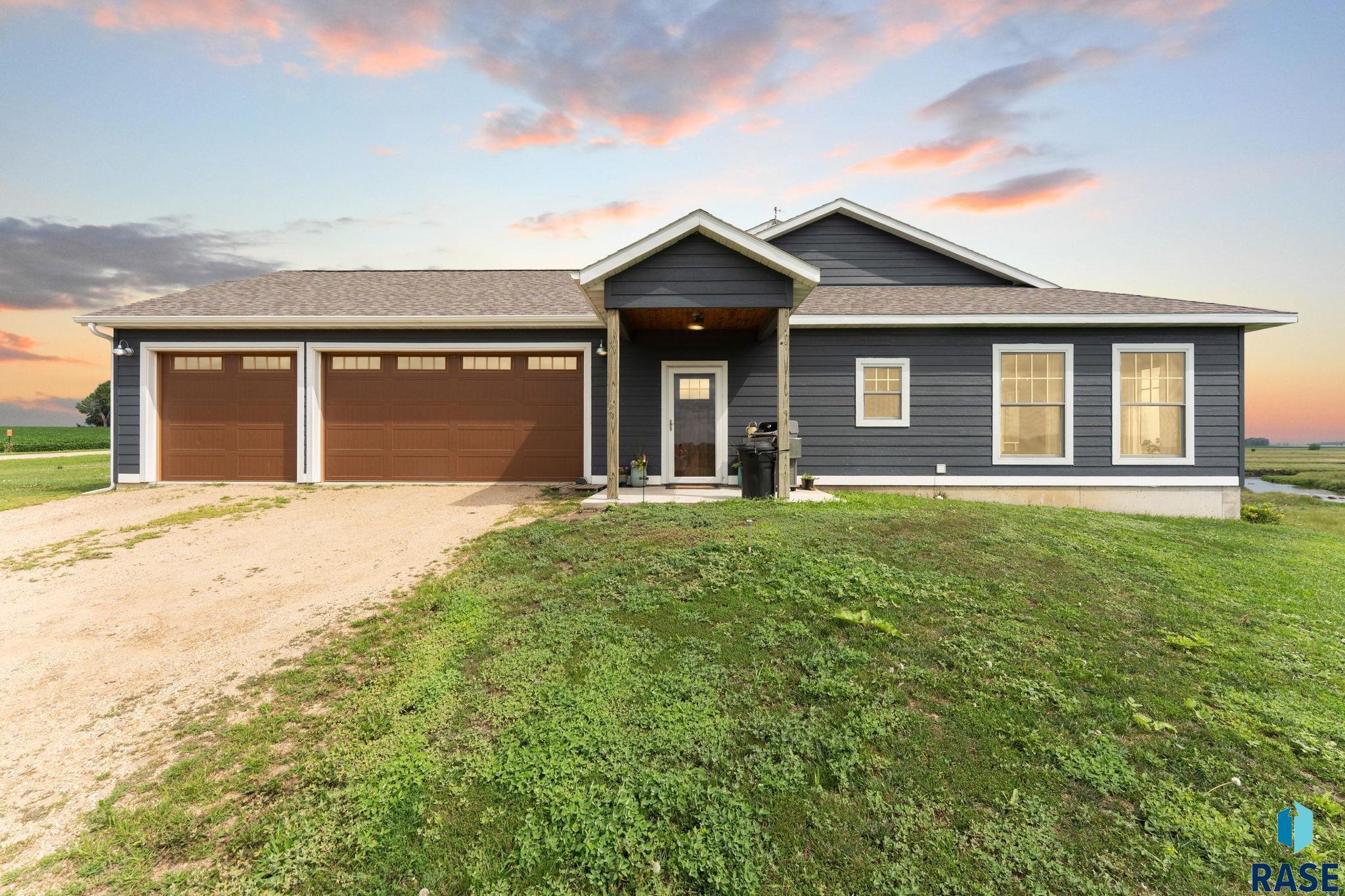 Property Photo: 23620 487th Ave MN 56164