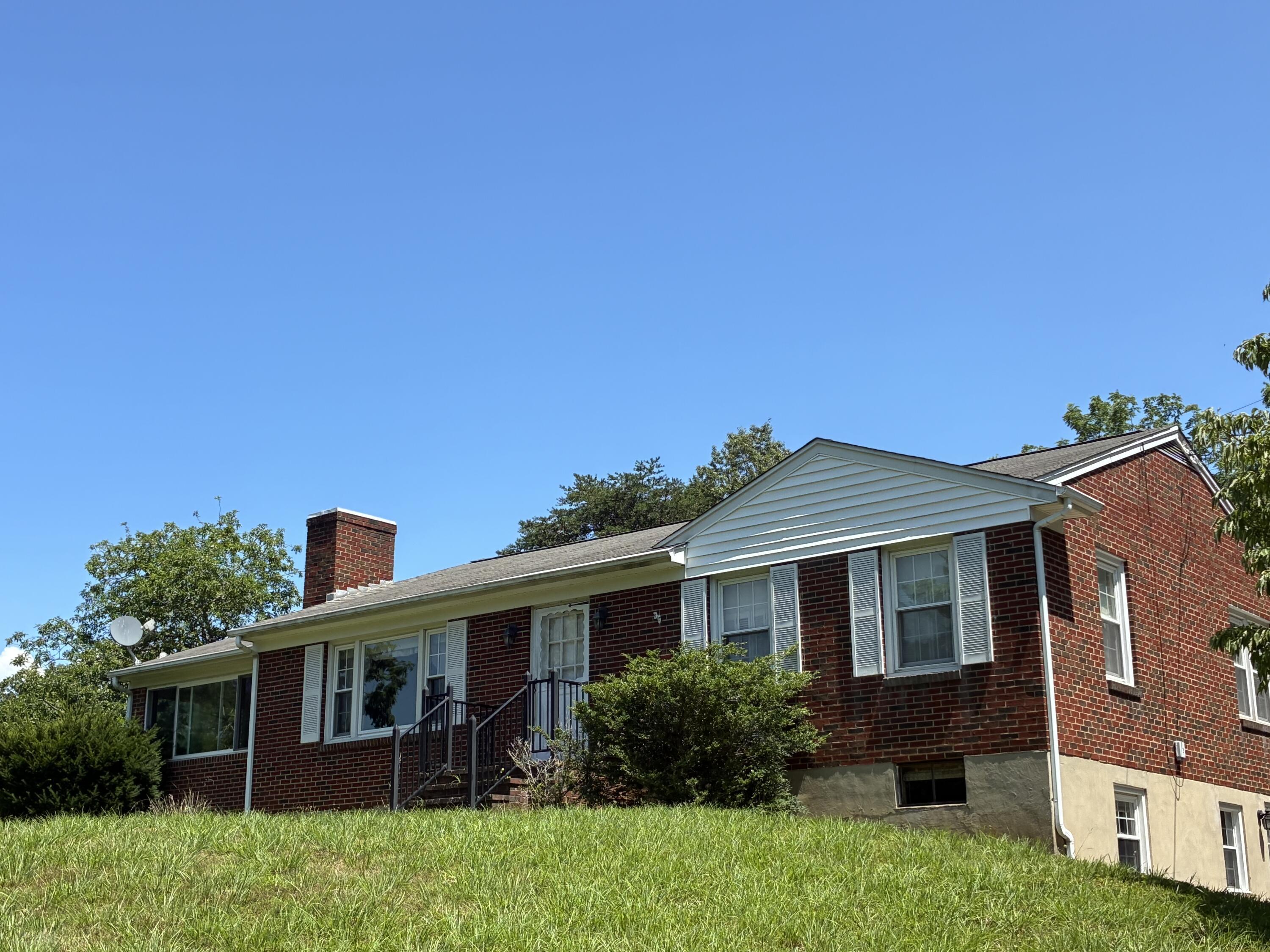 105 Berry Ridge Rd  Buchanan VA 24066 photo