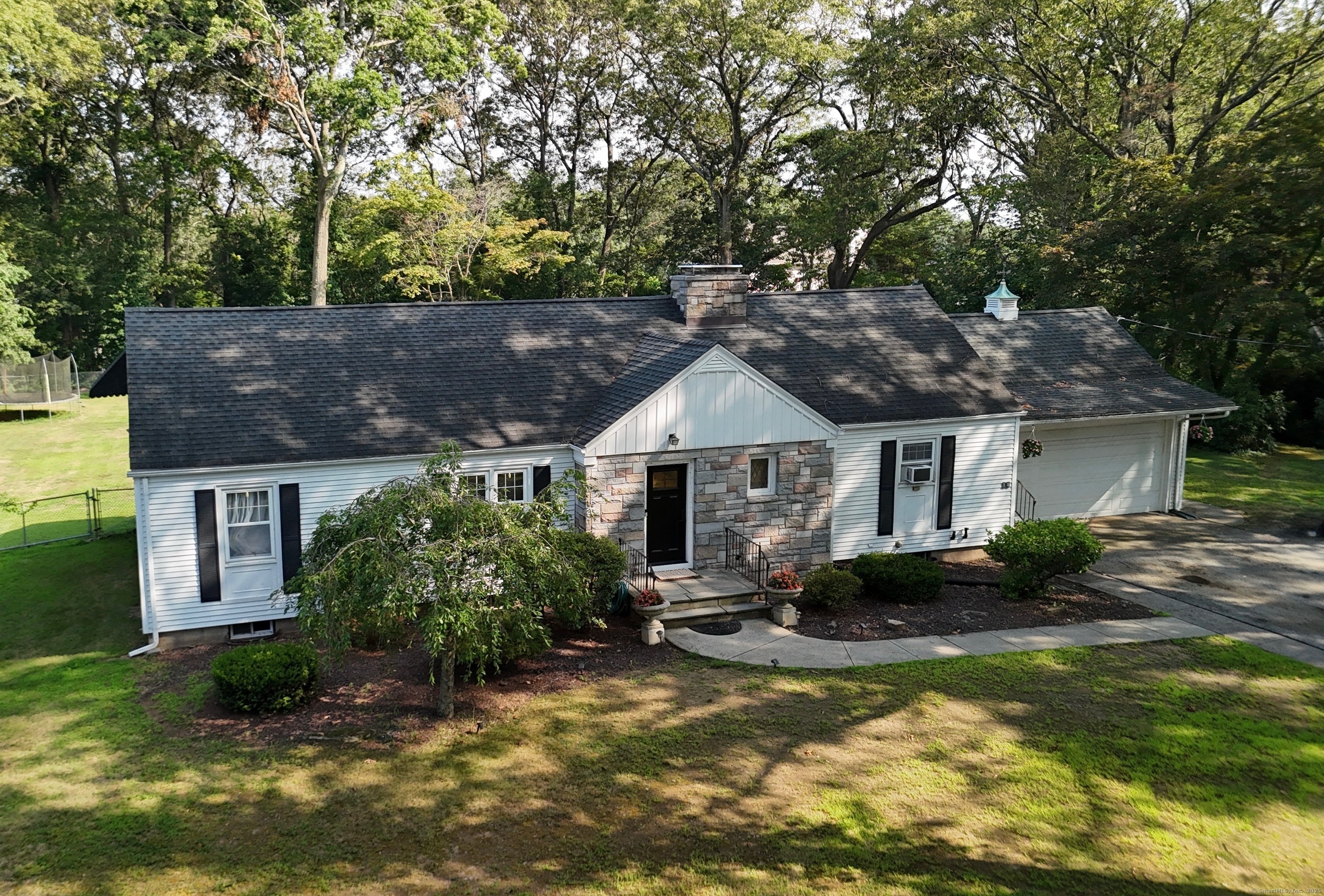14 Hillcrest Road  Trumbull CT 06611 photo