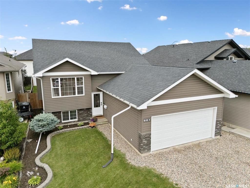 907 Patrick Way  Saskatoon SK S7W 0G2 photo
