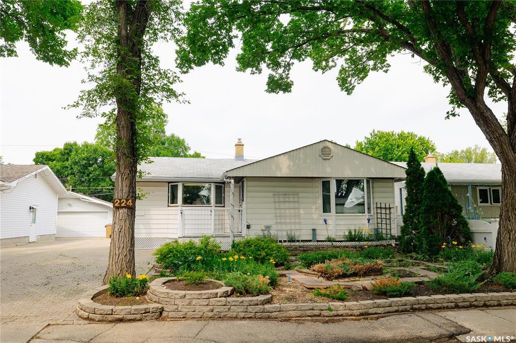 Photo de la propriété: 224 Logan Crescent SK S4S 5P9