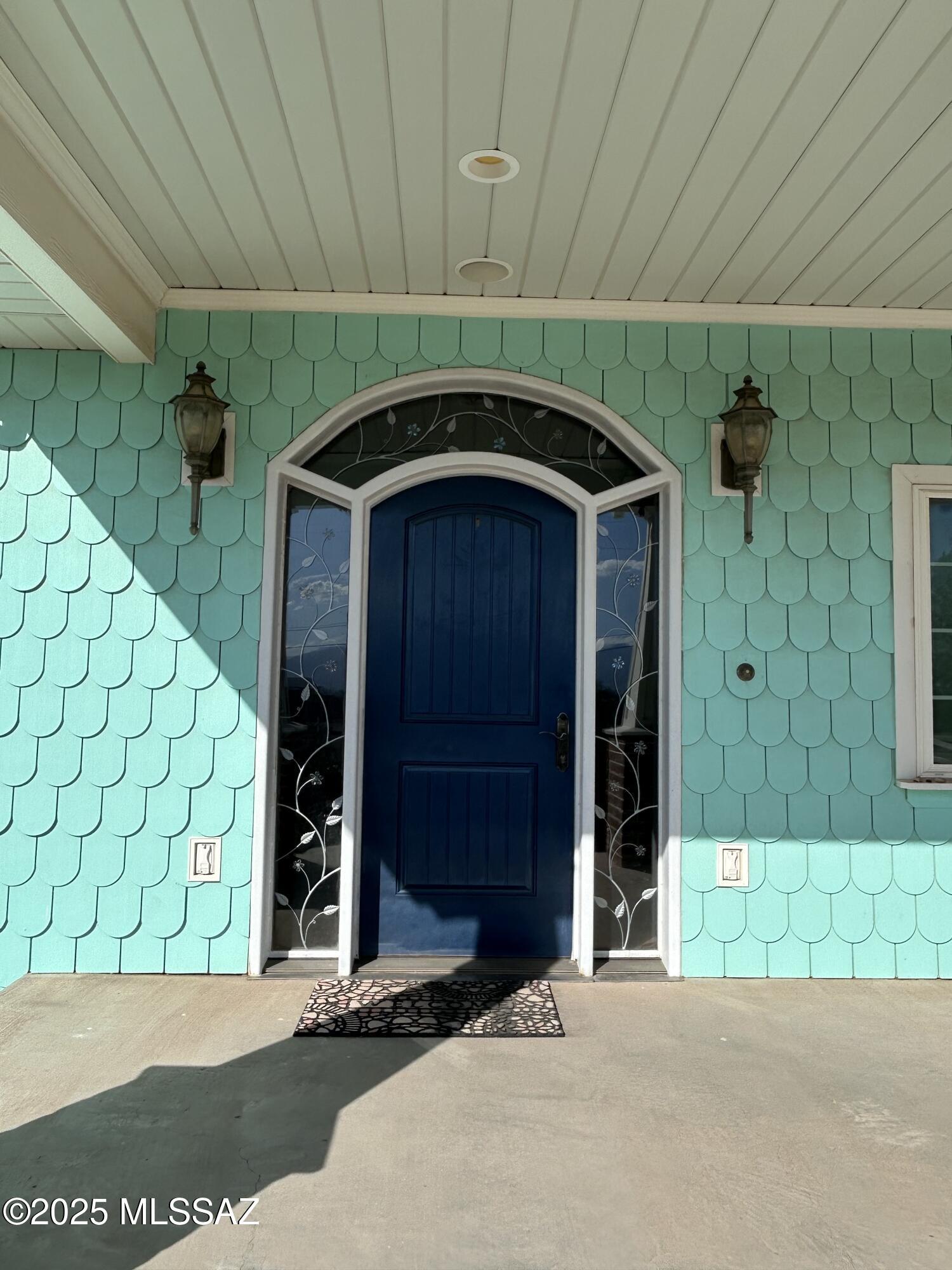 Property Photo: 1755 S Church Street AZ 85546