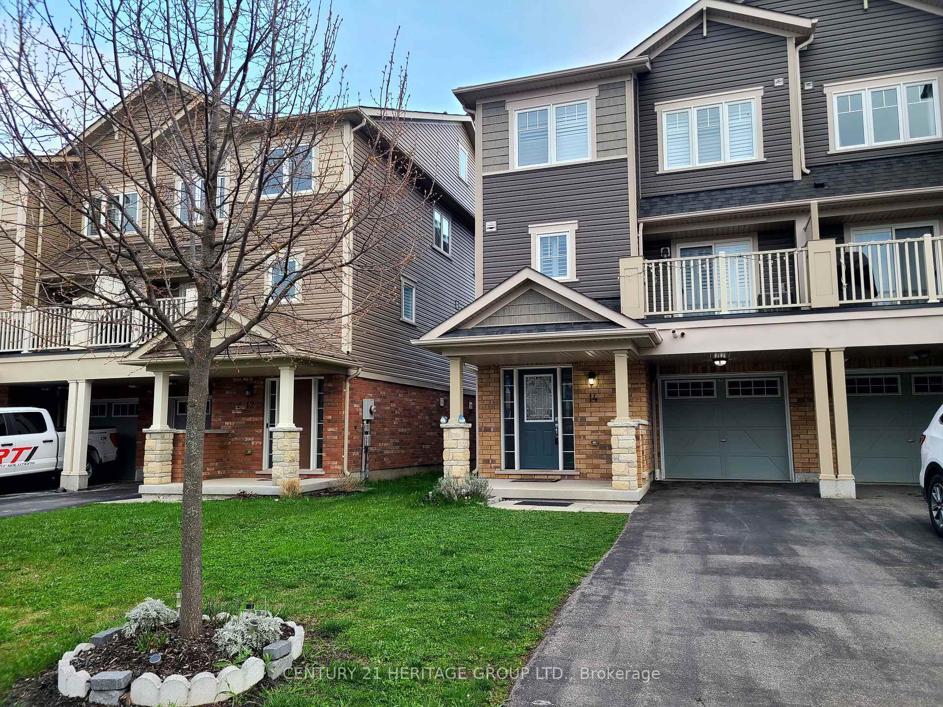 Property Photo: 14 Tabaret Crescent ON L1L 0G5