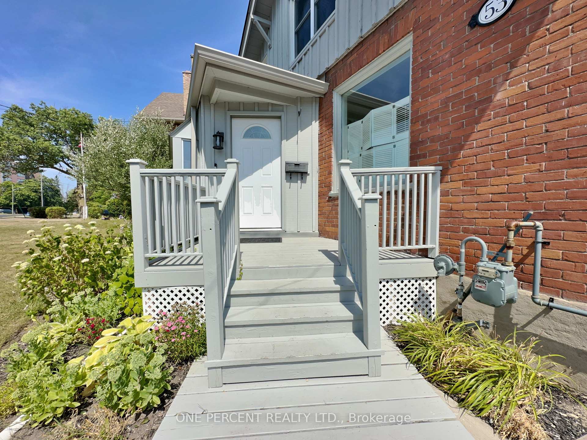 Property Photo: 53 Highland Avenue ON K8P 3R2