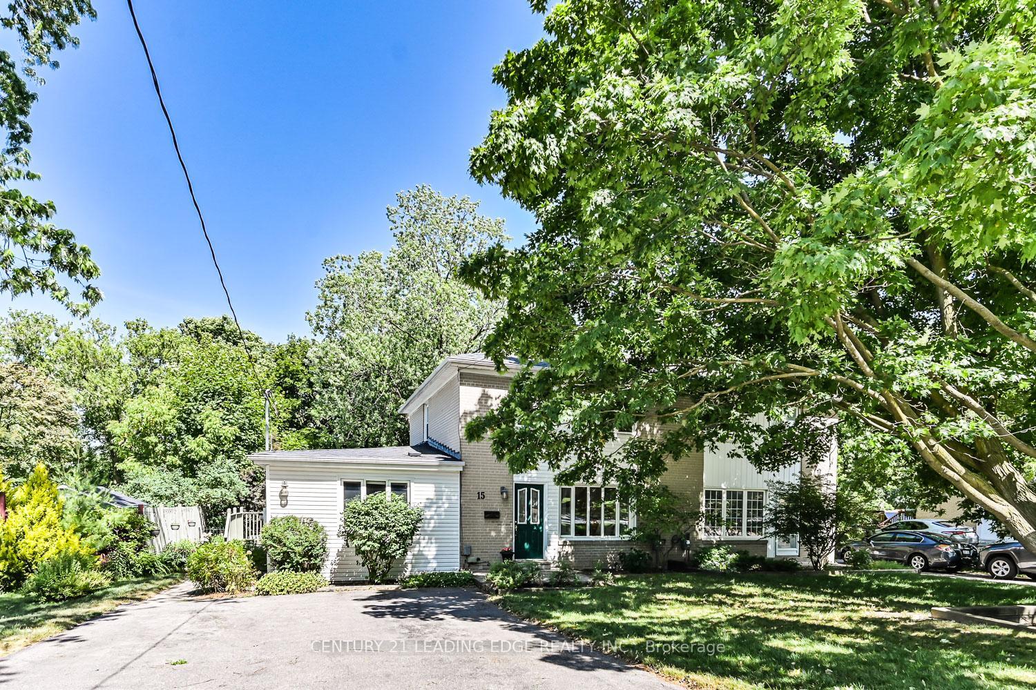 Photo de la propriété: 15 Elizabeth Street ON L3P 2B3