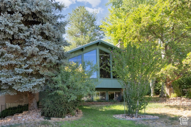 Property Photo:  9002 S Meadowlark Cir  UT 84093 