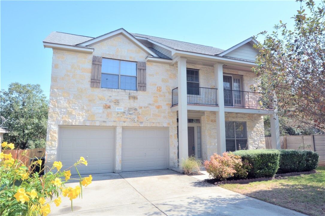 Property Photo: 8000 Tonkinese Drive TX 78681