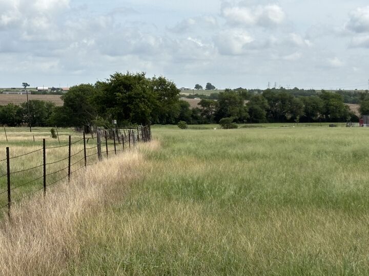 Property Photo:  700 County Road 330 Road  TX 76530 