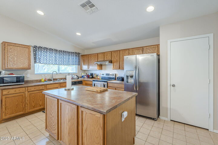 Property Photo: 15144 W Washington Street AZ 85338