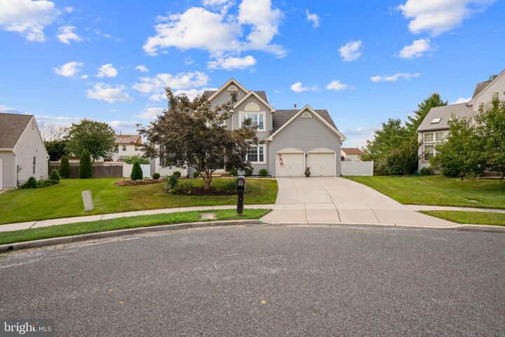 Property Photo: 409 Pewter Court NJ 08028