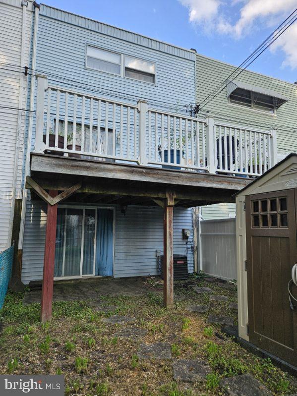 Property Photo: 12626 Knights Place PA 19154