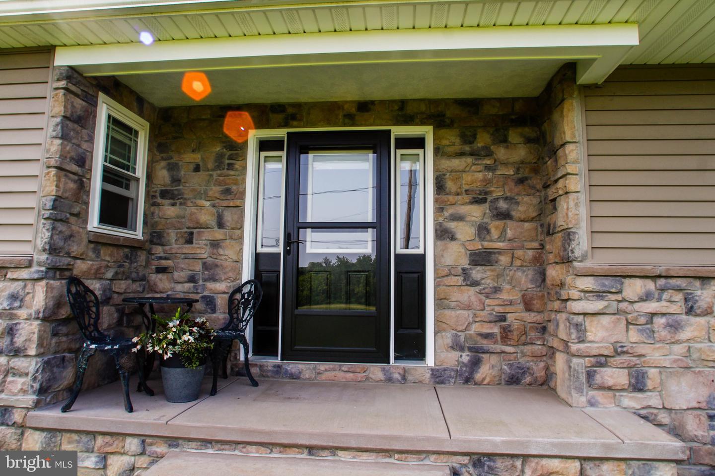 Property Photo:  5720 Meadeville Road  PA 17527 