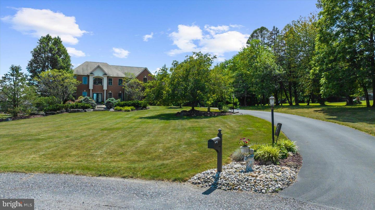 Property Photo:  221 Sonny Drive  PA 18091 