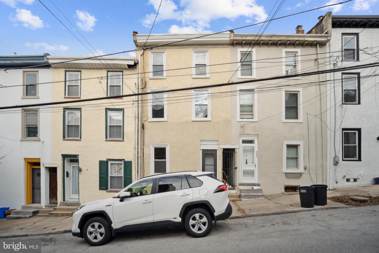 Property Photo: 220 Dupont Street PA 19127