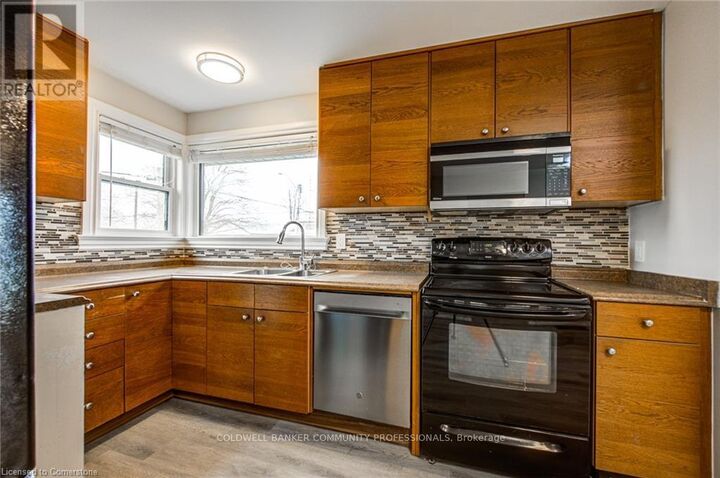 Property Photo:  94 Gailmont Drive Upper  ON L8K 4B6 