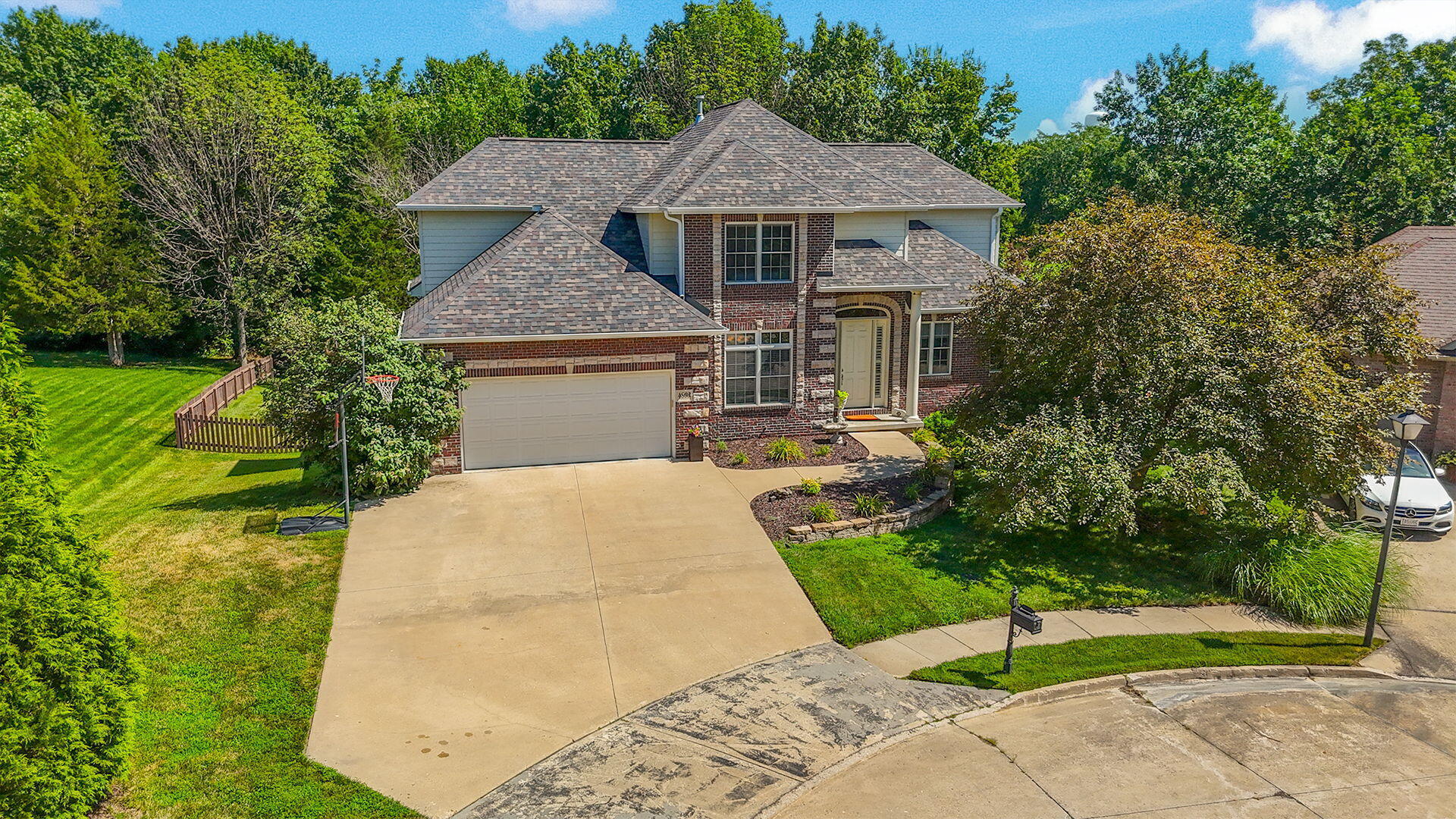 Property Photo:  4803 Center Brook Ct  MO 65203 