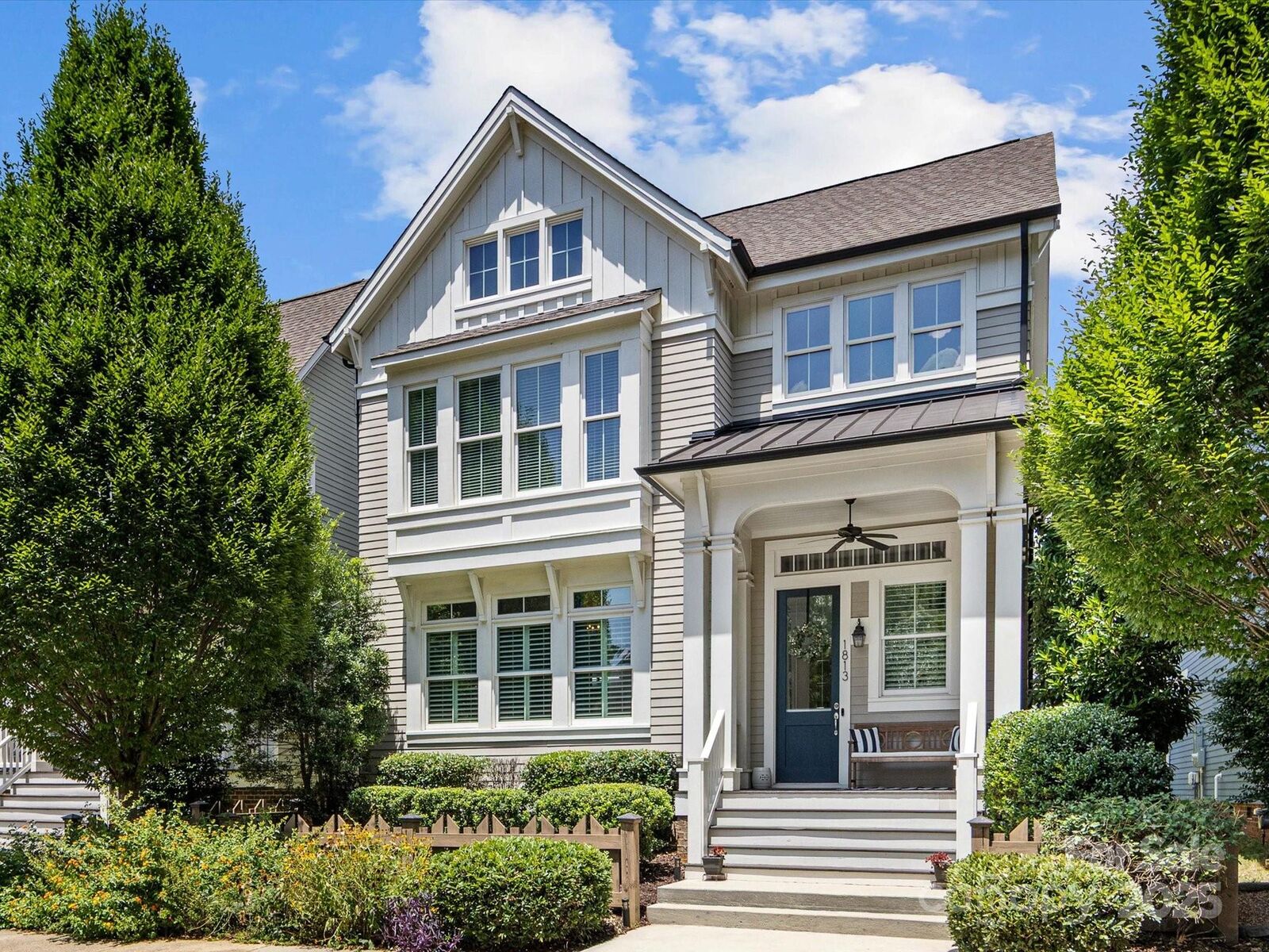 Property Photo:  1813 Baxter Street  NC 28204 