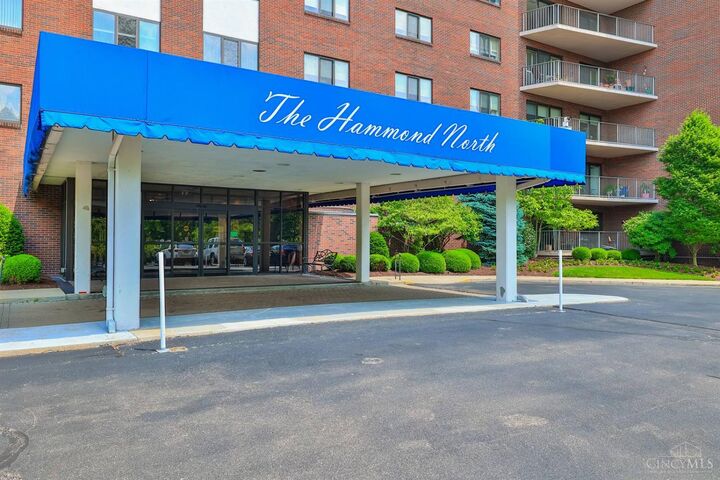 Property Photo:  5300 Hamilton Avenue  OH 45224 