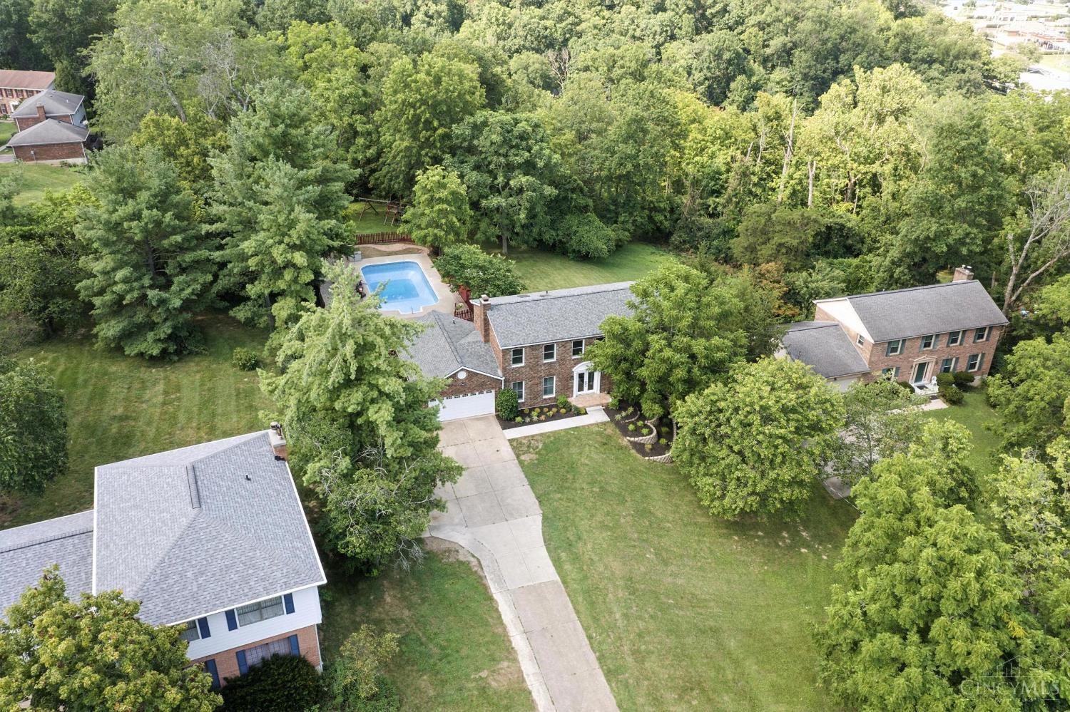 Property Photo: 9508 Hopewell Road OH 45249