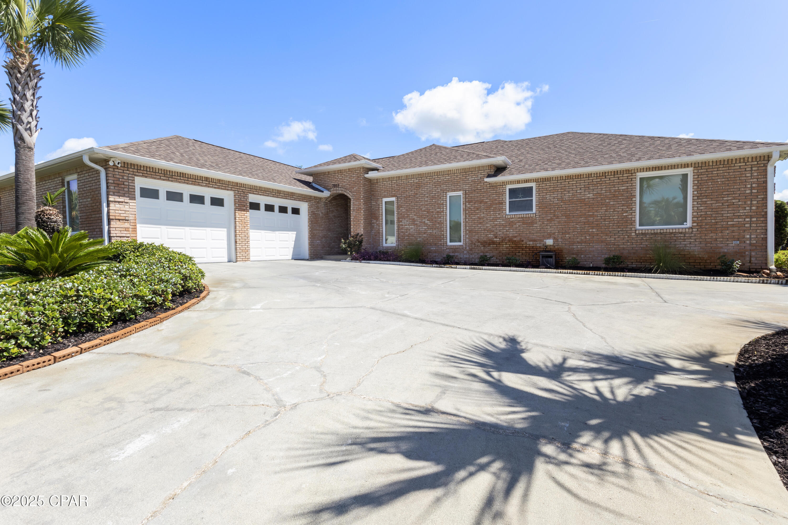 Property Photo: 7033 Benton Drive FL 32404