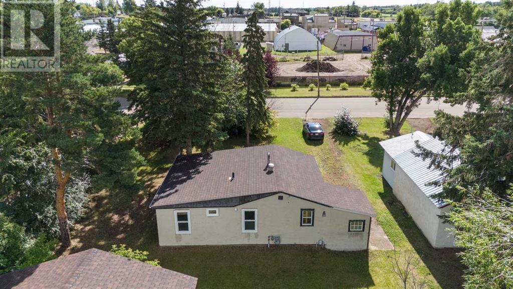 Property Photo:  4817 49 Street  AB T0B 4C0 