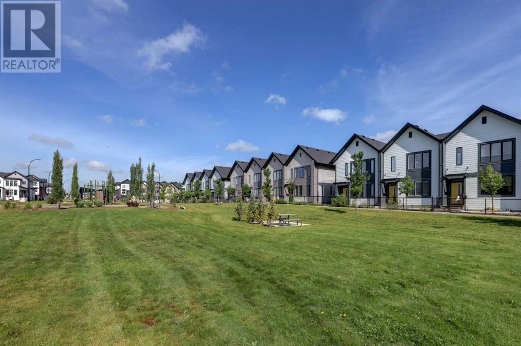 Property Photo: 137 South Point Green Southwest AB T4B 5J3
