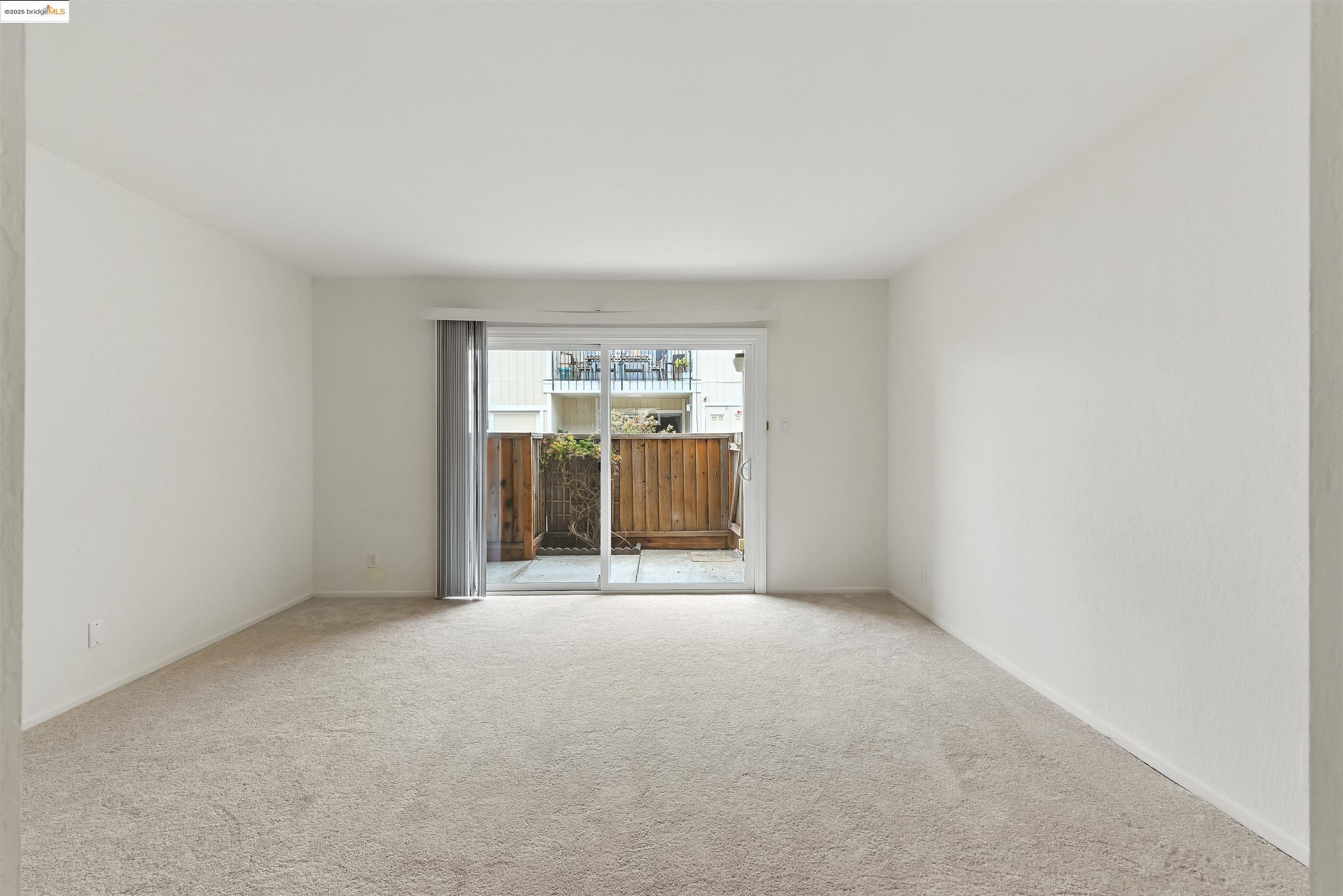 Property Photo: 14617 Doolittle Dr CA 94577