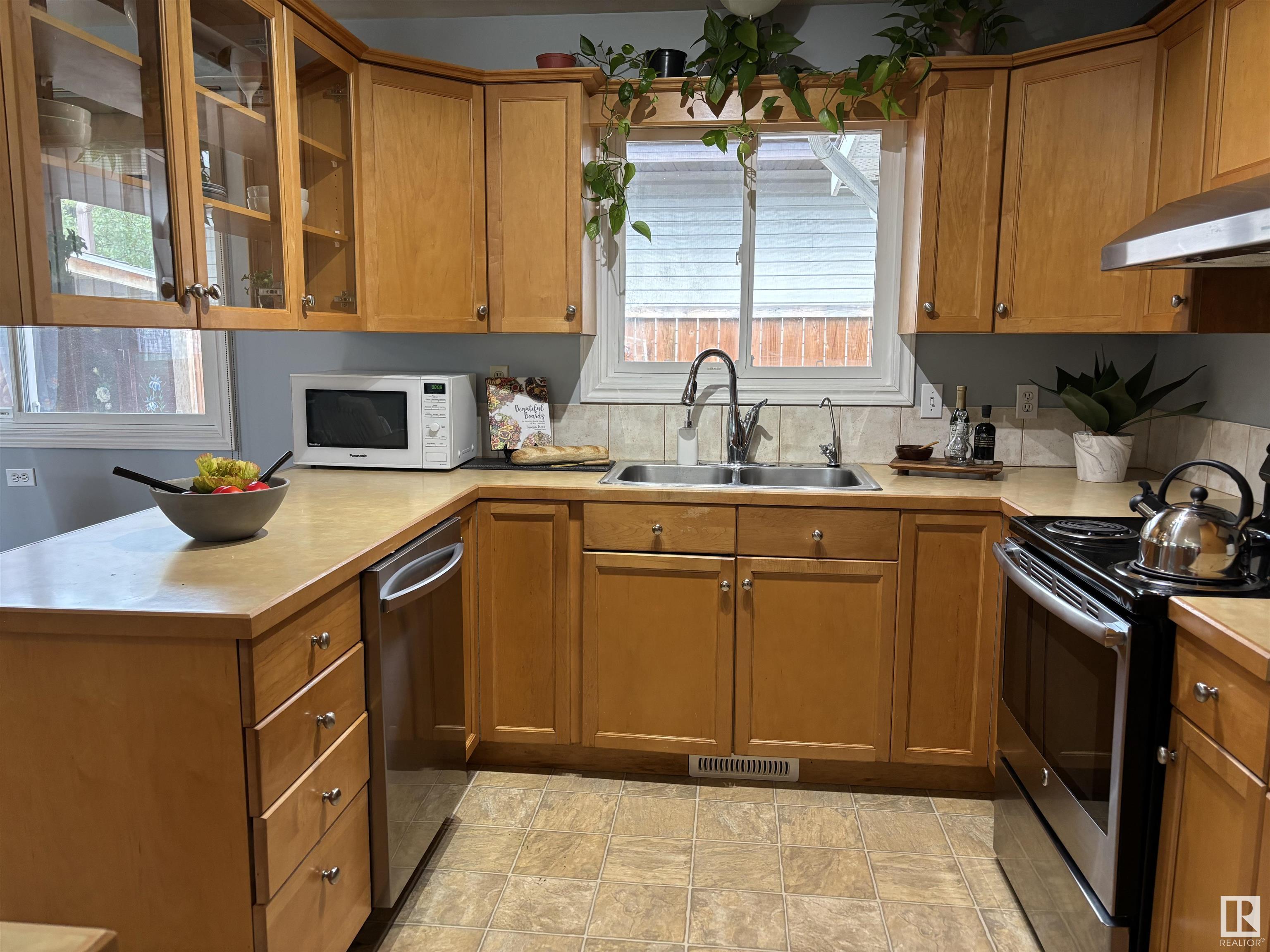Property Photo: 15014 83 Avenue NW AB T5R 3T2
