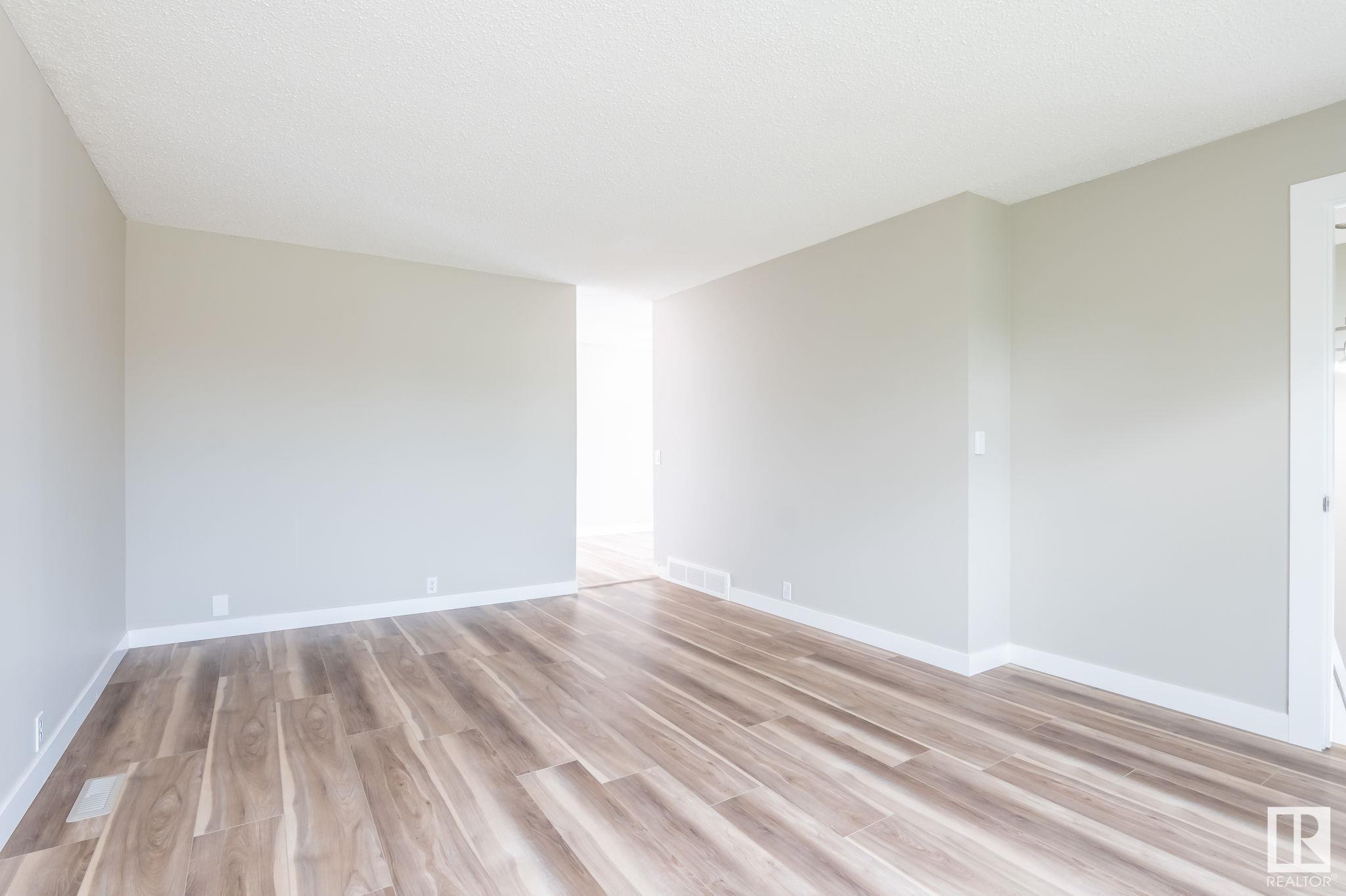 Property Photo:  3708 12 Avenue NW  AB T6L 3B2 