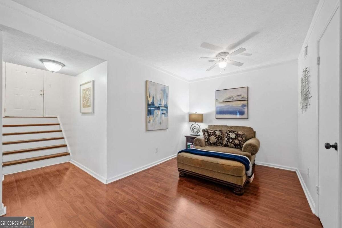 Property Photo:  102 Glenleaf Drive  GA 30092 