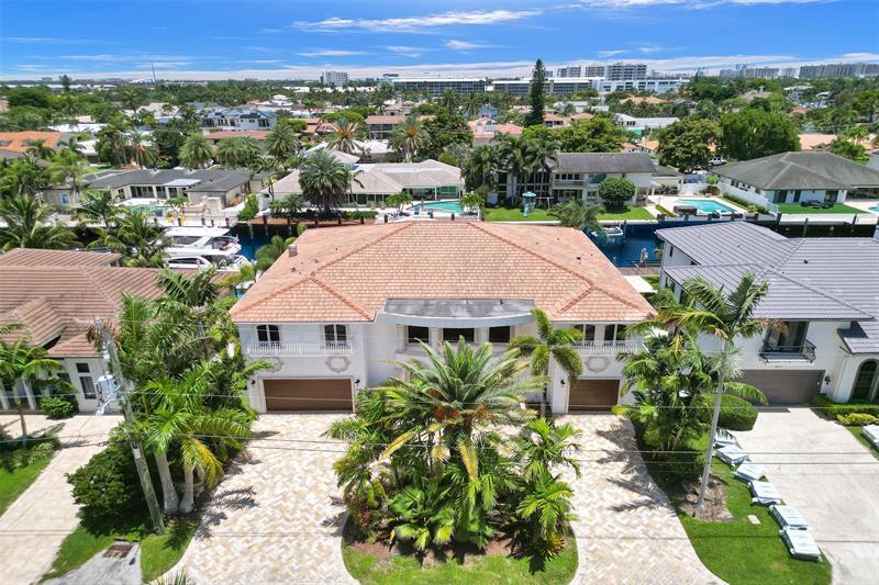 Property Photo: 3061 NE 43rd St FL 33308