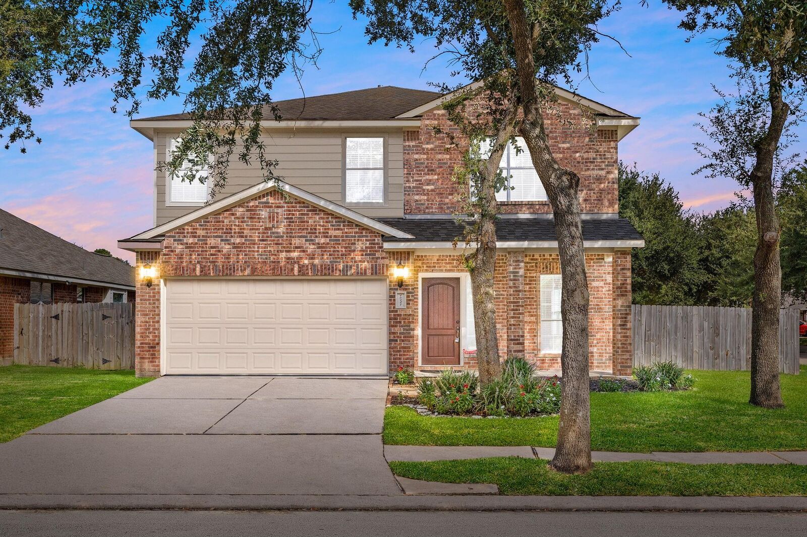 Property Photo: 10427 Lyndon Meadows Drive TX 77095